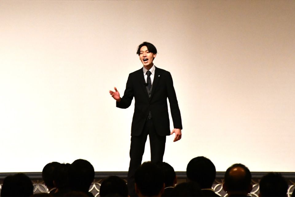 武藤先生のスピーチ風景