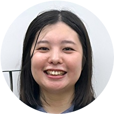 小さな変化を見逃さない、それが私のやりがい/社会教師 岡田 良香